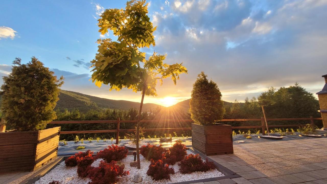 Chaty Na Cholewicy Domki Caloroczne Solina  Esterno foto